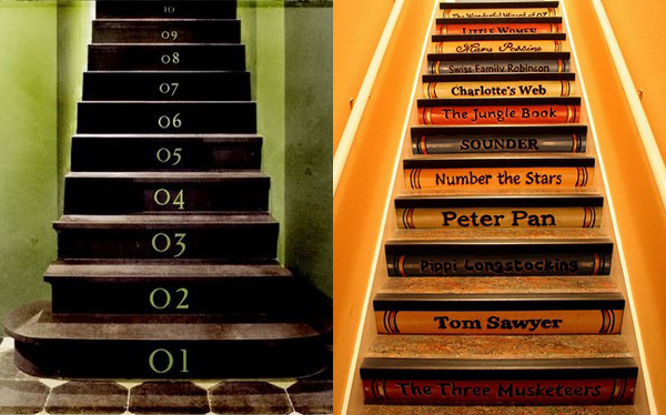 Escalier décoré avec des chiffres et des lettres