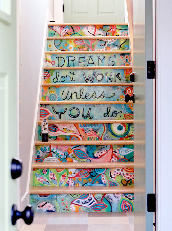 Escalier peint façon Picasso